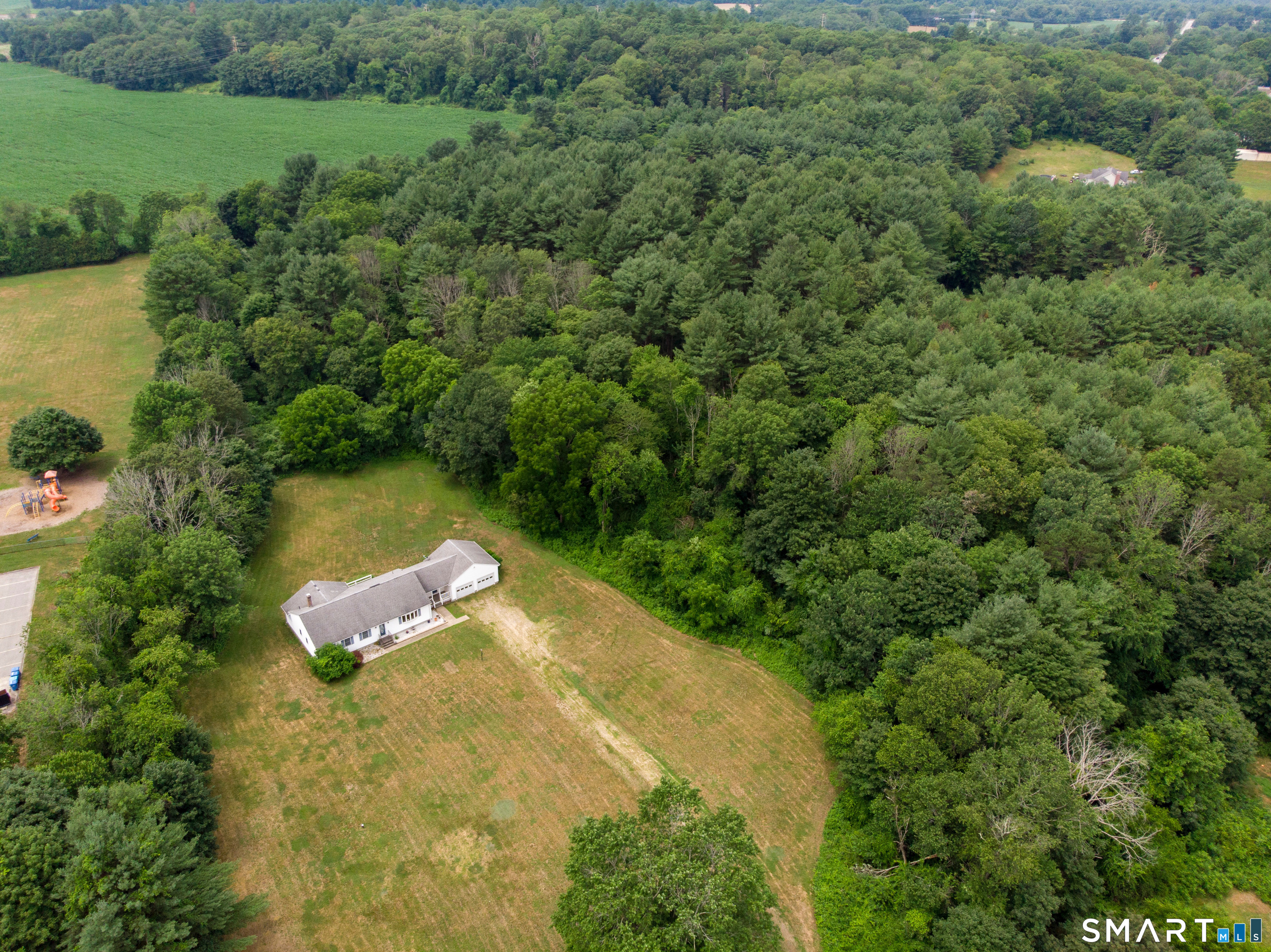 125 Canterbury Road Plainfield, CT 06374 - Photo 4 of 34