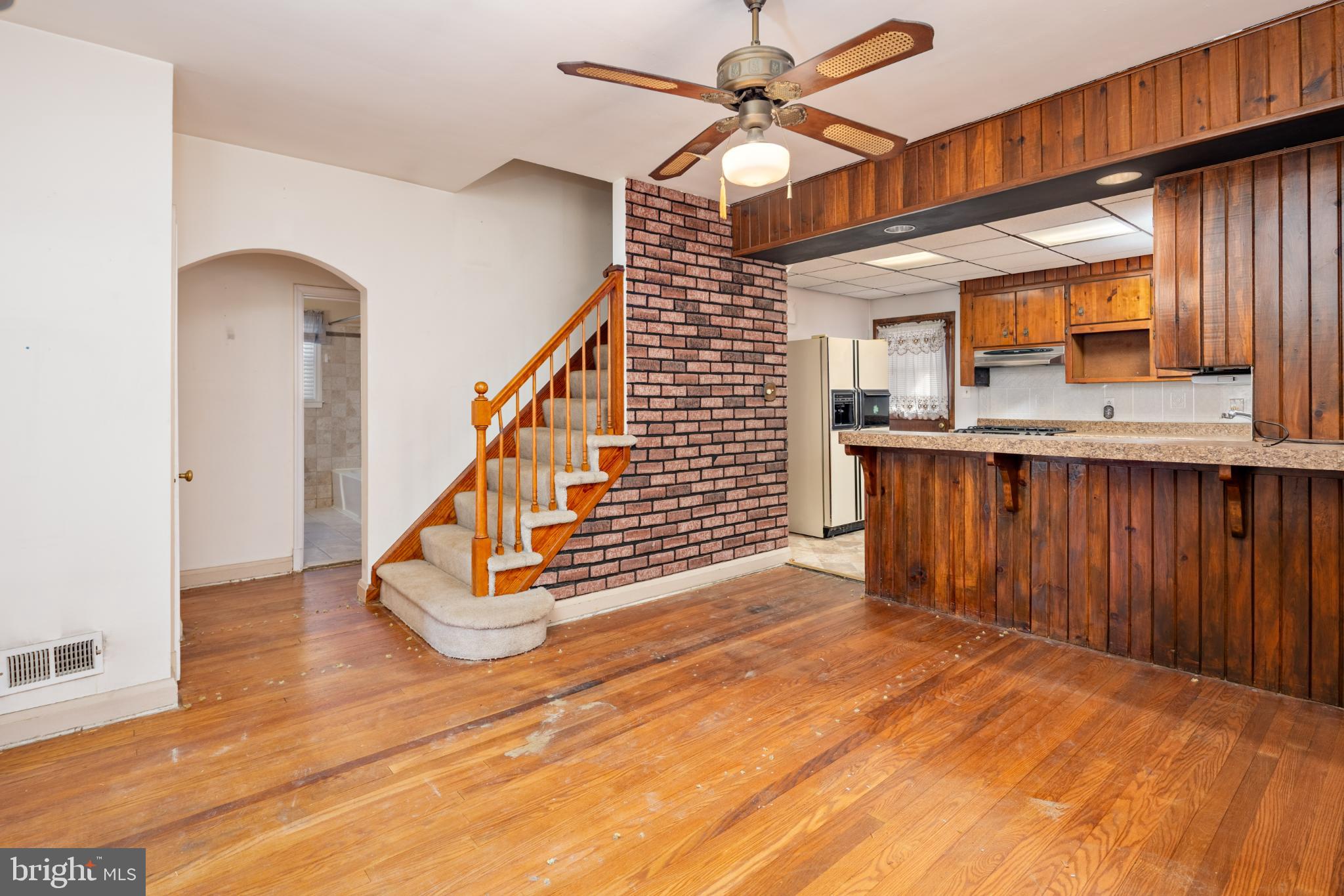 6627 Bushey Street Baltimore, MD 21224 - Photo 7 of 33 Charming space with rustic wood accents.