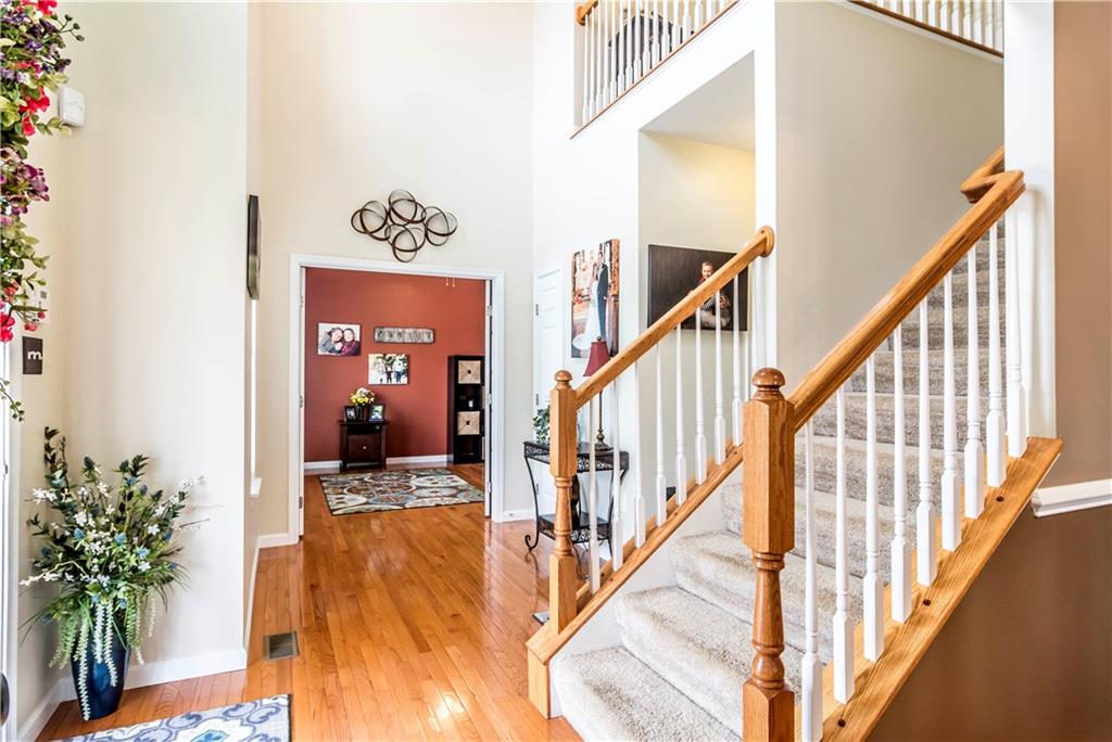 124 Walnut Drive McKees Rocks, PA 15136 - Photo 3 of 25 Gallery Image 3