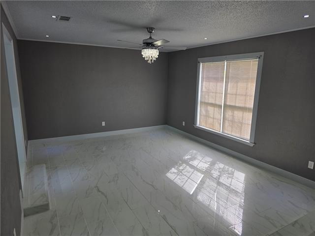 469 Lynnmeade Road Gretna, LA 70056 - Photo 3 of 25