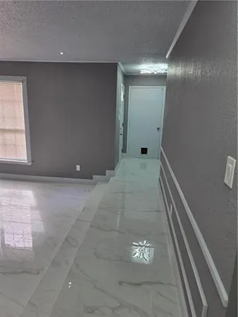 $2,500 | 469 Lynnmeade Road, Gretna, LA 70056