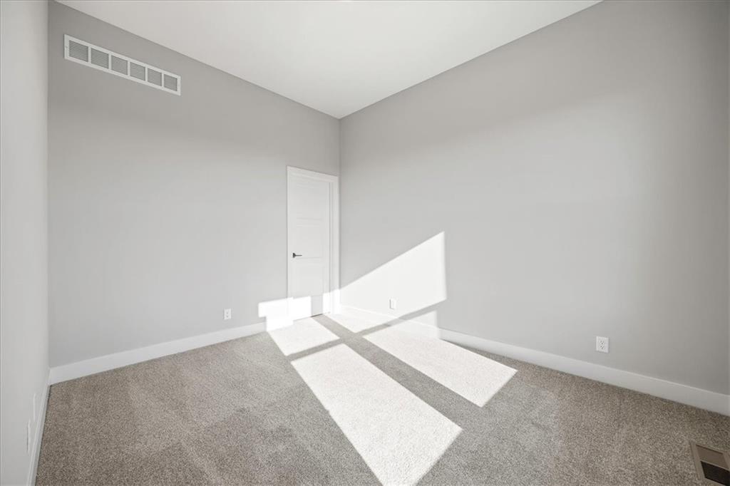 4705 Sienna Ridge Riverside, MO 64150 - Photo 15 of 48