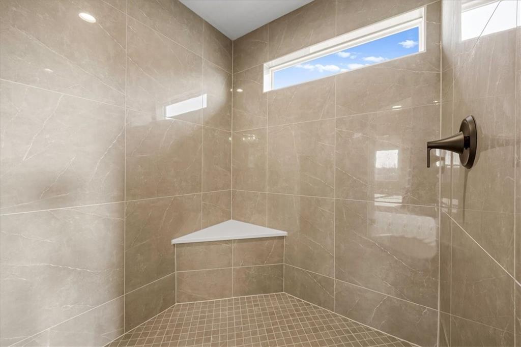4705 Sienna Ridge Riverside, MO 64150 - Photo 21 of 48