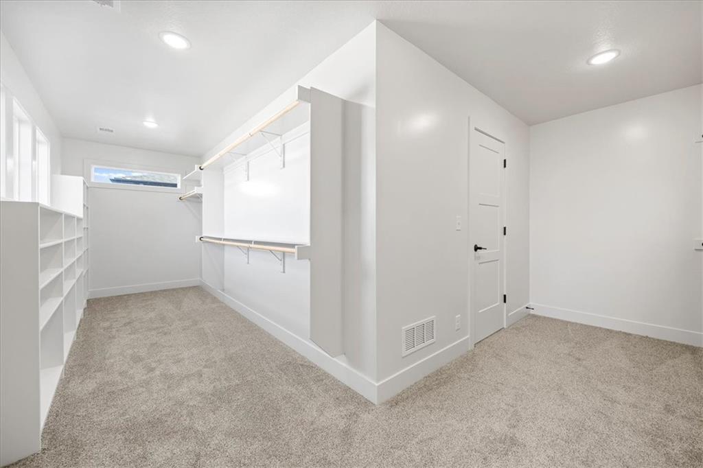 4705 Sienna Ridge Riverside, MO 64150 - Photo 24 of 48