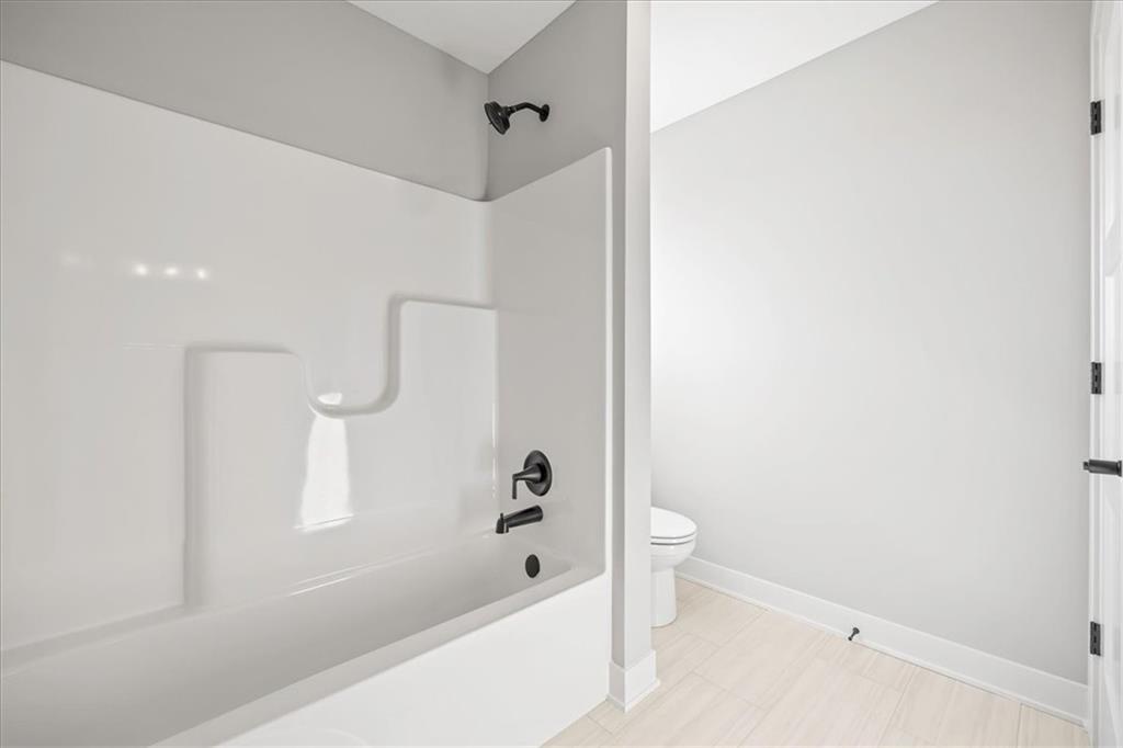 4705 Sienna Ridge Riverside, MO 64150 - Photo 32 of 48