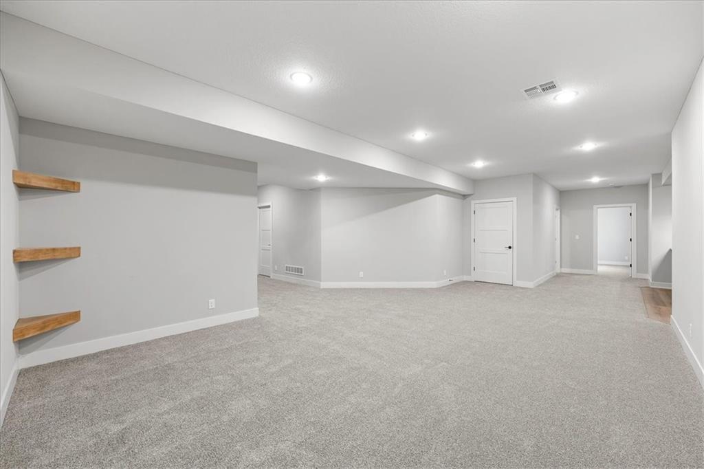 4705 Sienna Ridge Riverside, MO 64150 - Photo 41 of 48