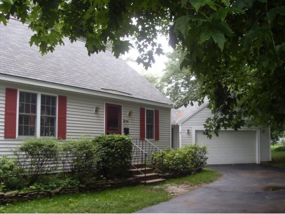 283 High Street Hampton, NH 03842 - Photo 1 of 1