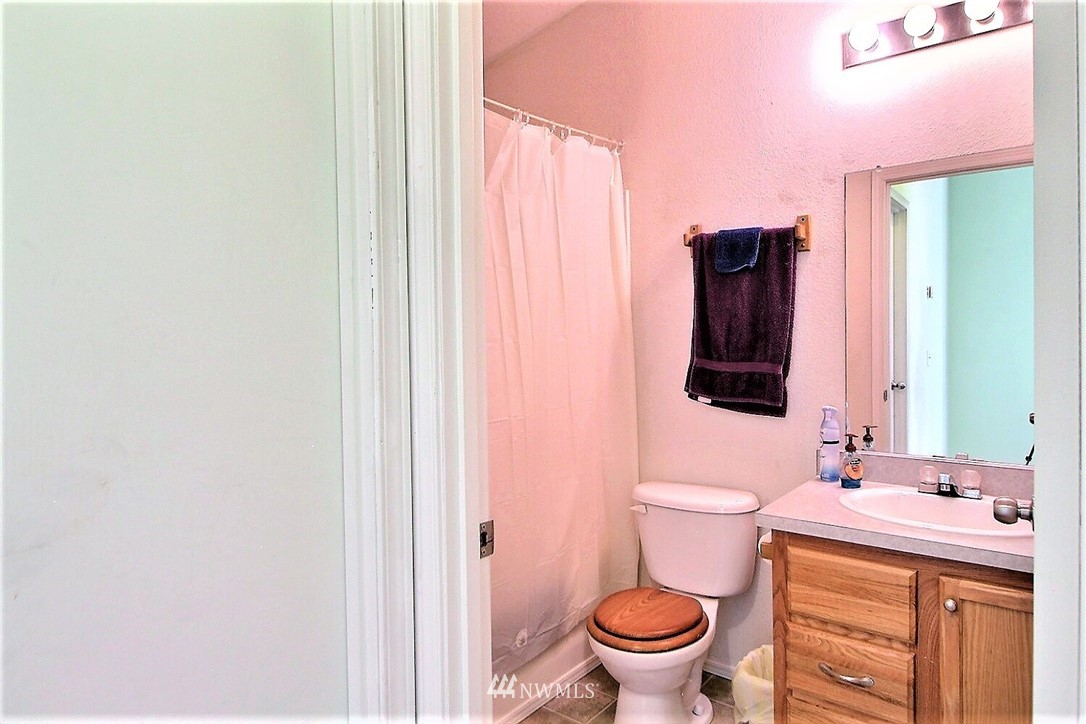 10348 Grove Road Southeast Yelm, WA 98597 - Photo 13 of 20 Gallery Image 13