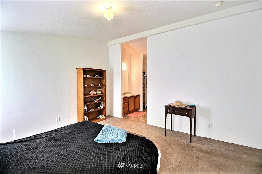 10348 Grove Road Southeast Yelm, WA 98597 - Photo 16 of 20 Gallery Image 16