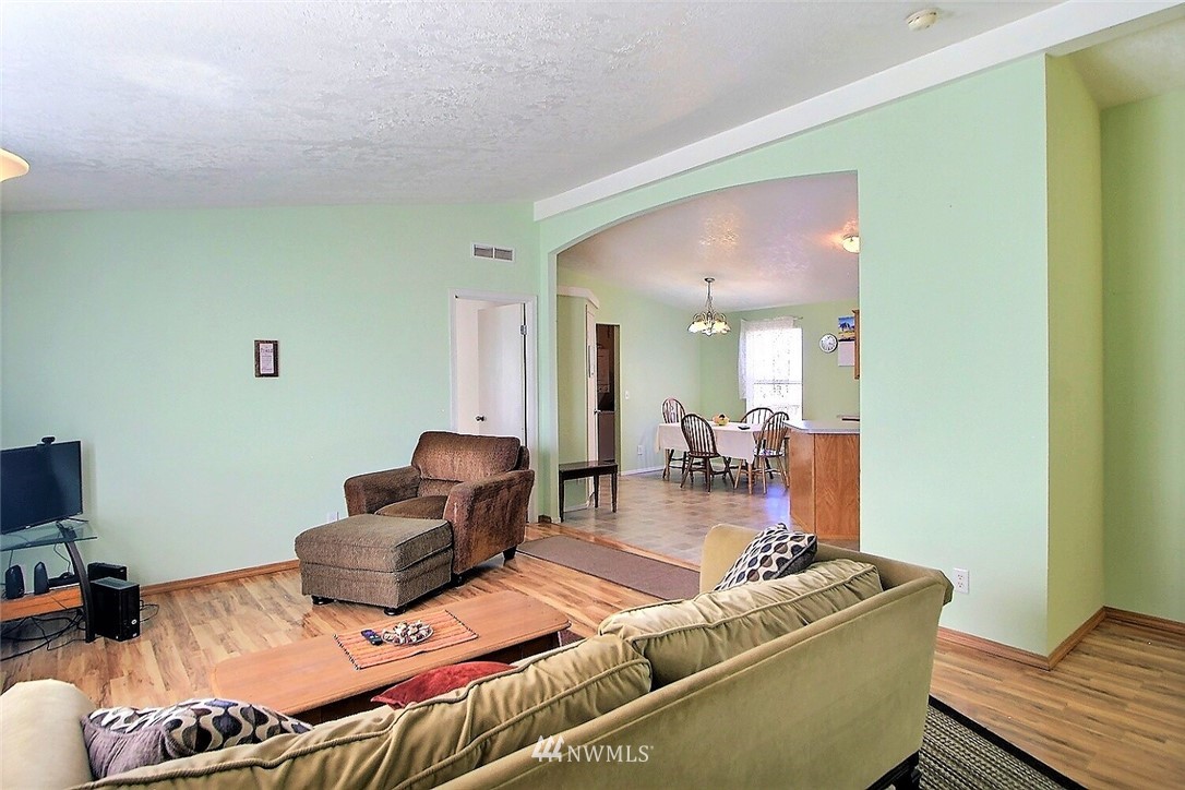 10348 Grove Road Southeast Yelm, WA 98597 - Photo 3 of 20 Gallery Image 3