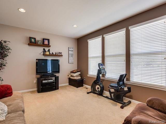 47452 Gloede Road Macomb, MI 48044 - Photo 21 of 24 47452 Gloede Rd Macomb MI-MLS_Size-012-17-47452 Gloede Rd012FULL-640x480-72dpi.jpg
