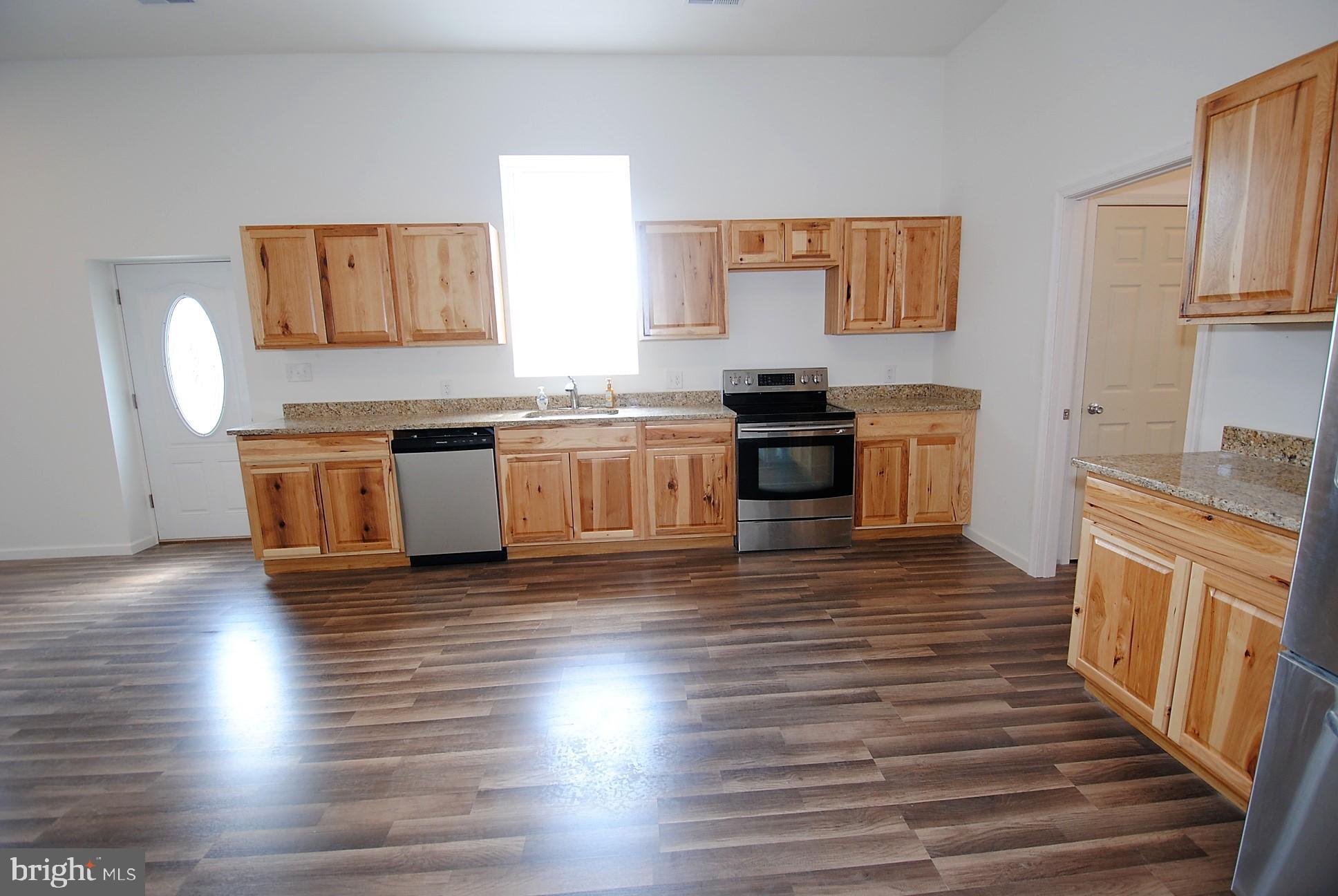 388 McDonald Road Winchester, VA 22602 - Photo 8 of 34 kitchen