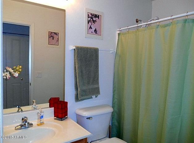 5372 North Long Rifle Road Prescott Valley, AZ 86314 - Photo 21 of 32 Main bath