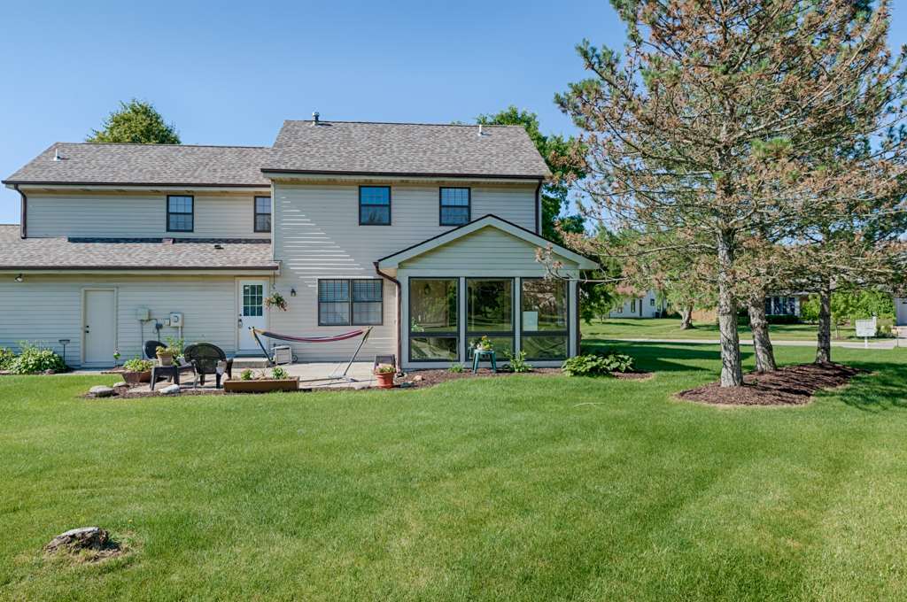 1533 Timberlake Trail Fort Wayne, IN 46804 - Photo 8 of 36 Gallery Image 8