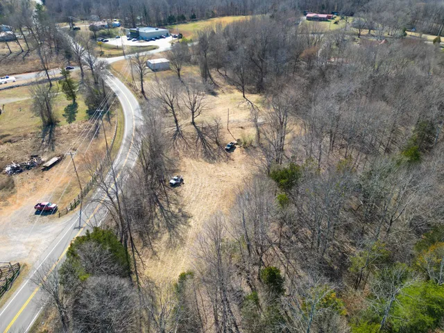 $550,000 | 2815 Highway 49, Charlotte, TN 37036