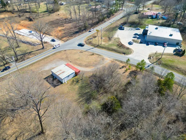 $550,000 | 2815 Highway 49, Charlotte, TN 37036