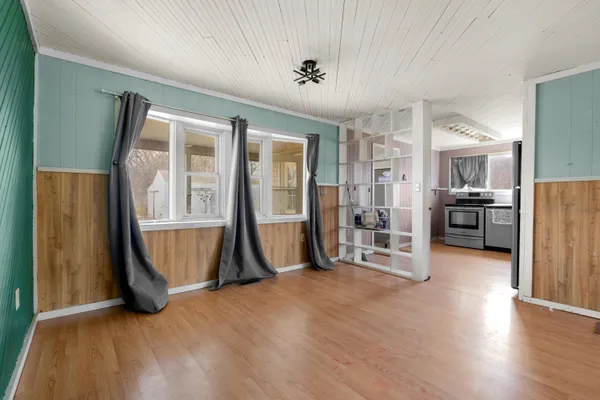 $269,900 | 11861 Floria Road, Delton, MI 49046