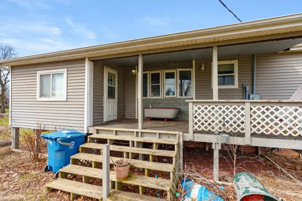 $269,900 | 11861 Floria Road, Delton, MI 49046