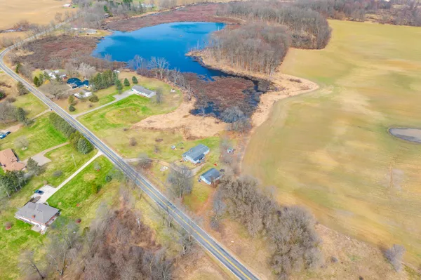 $269,900 | 11861 Floria Road, Delton, MI 49046