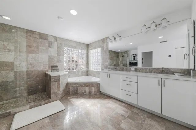 $1,250,000 | 19149 Cloister Lake Lane, Boca Raton, FL 33498