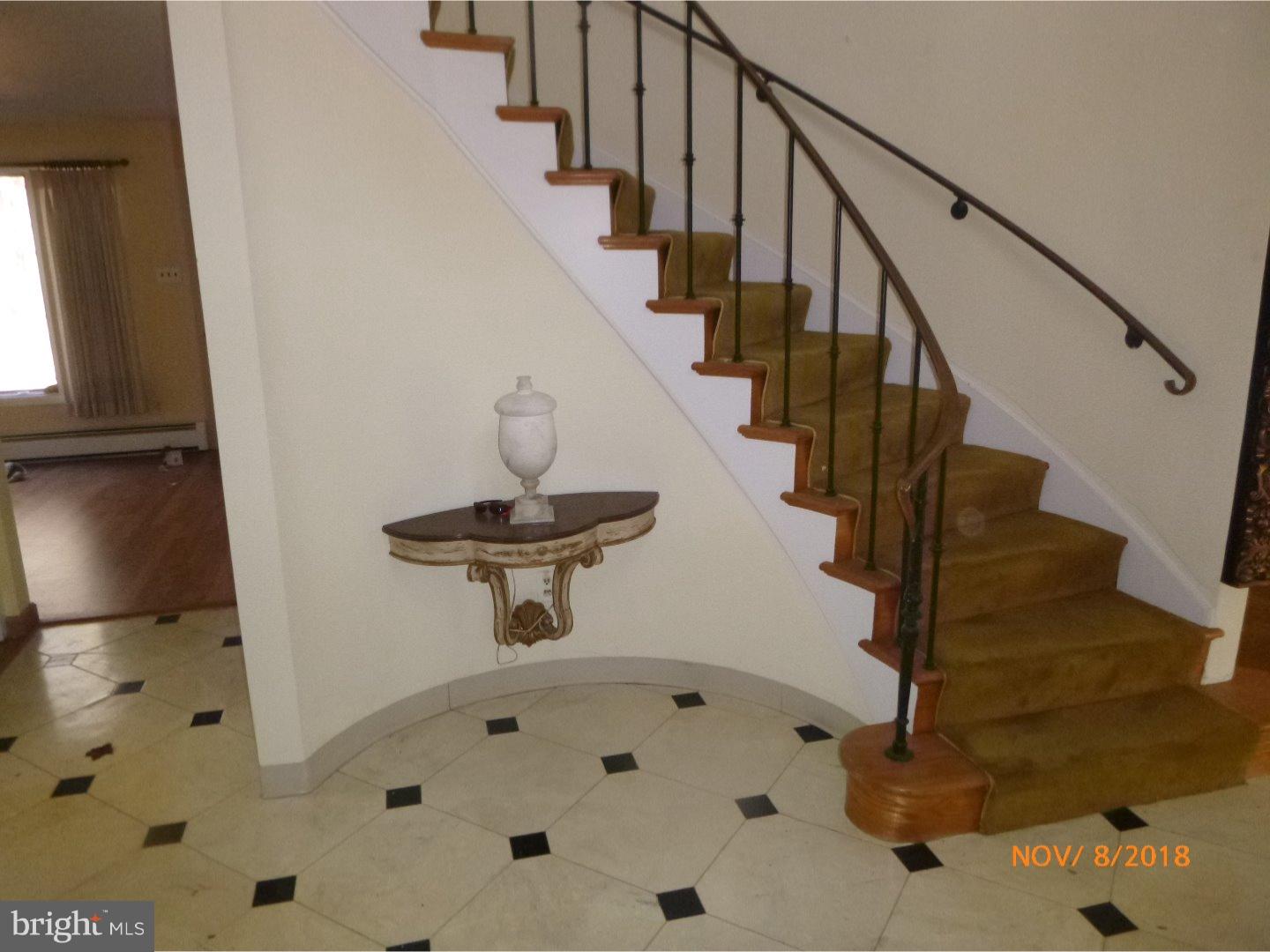 481 School Road Blue Bell, PA 19422 - Photo 7 of 14 Foyer