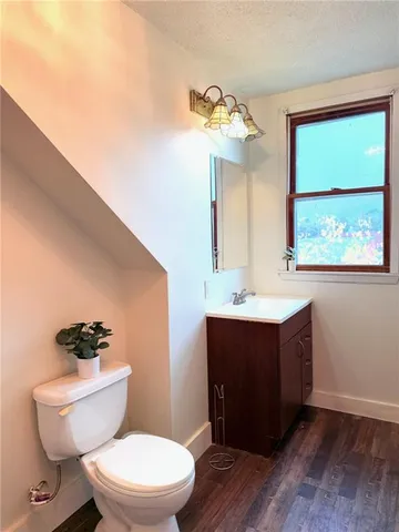 $299,900 | 106 East Main Street, Jamesport, MO 64648