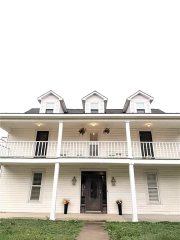 $299,900 | 106 East Main Street, Jamesport, MO 64648