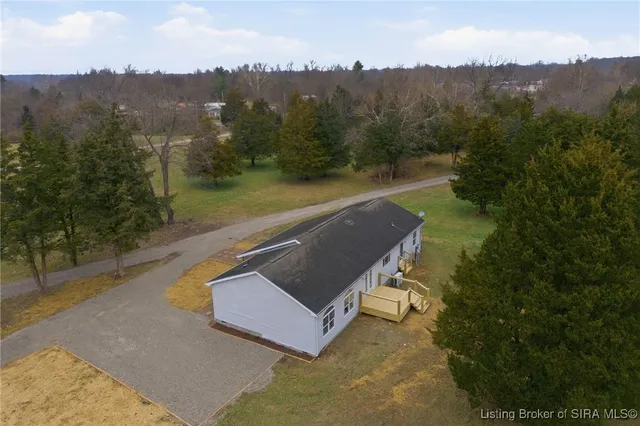 $289,900 | 7103 Poplar Drive, Charlestown, IN 47111