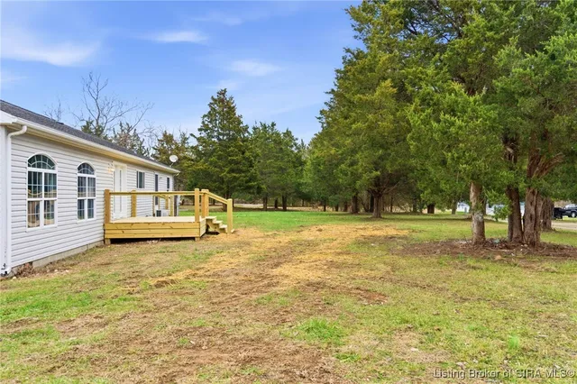 $289,900 | 7103 Poplar Drive, Charlestown, IN 47111