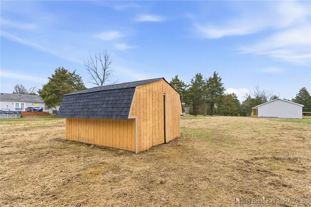 $289,900 | 7103 Poplar Drive, Charlestown, IN 47111