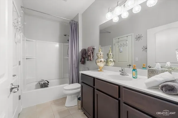$629,900 | 4071 Chesapeake Lane, Naperville, IL 60564