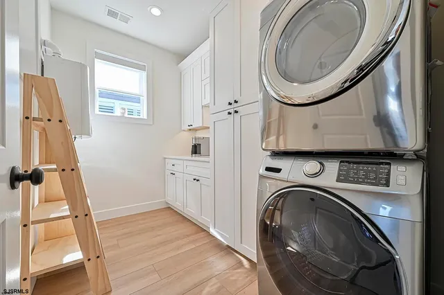 $950,000 | 3 North Victoria Avenue, Unit B, Ventnor City, NJ 08406