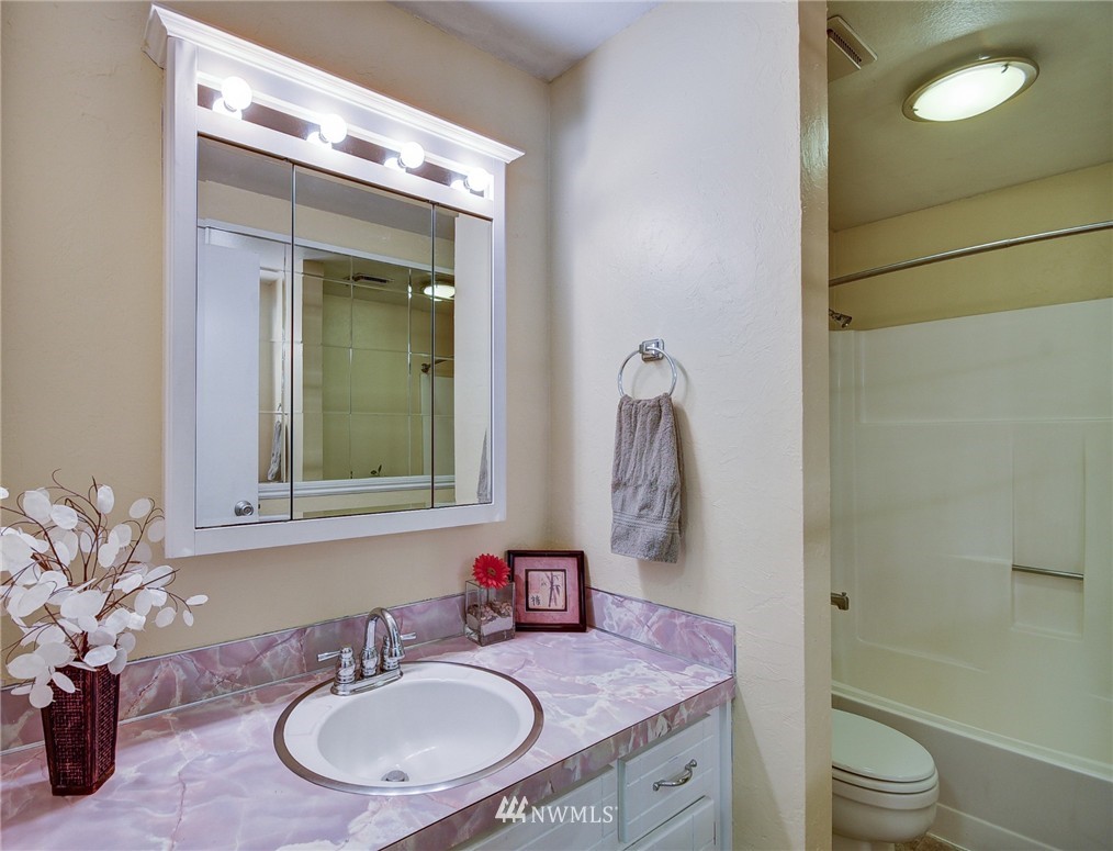 2327 North Reservation Road Oak Harbor, WA 98277 - Photo 10 of 25 Gallery Image 10