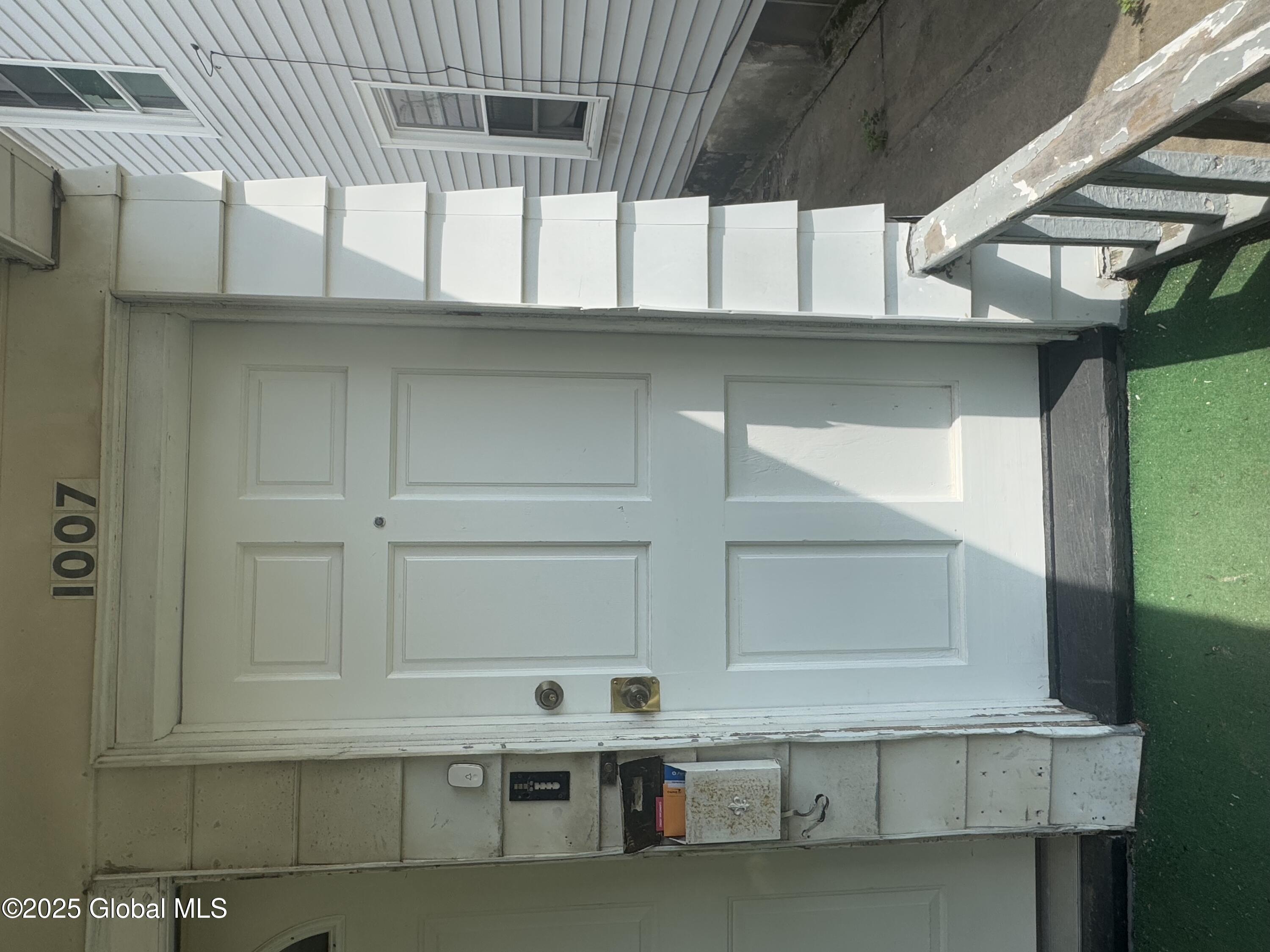 1007 Forest Road Schenectady, NY 12303 - Photo 2 of 22 Separate Entrance