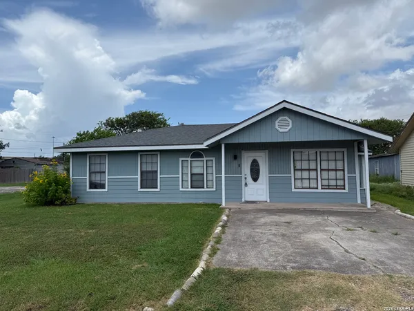 $190,000 | 108 Marilyn Drive, Gregory, TX 78359