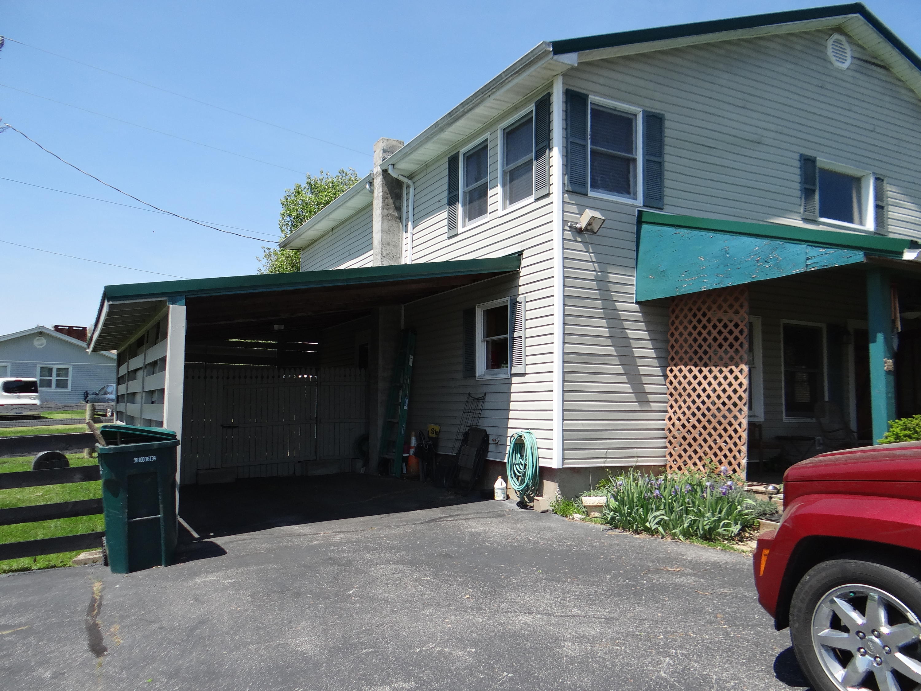 223 Brookstown Road Richmond, KY 40475 - Photo 3 of 29 2b