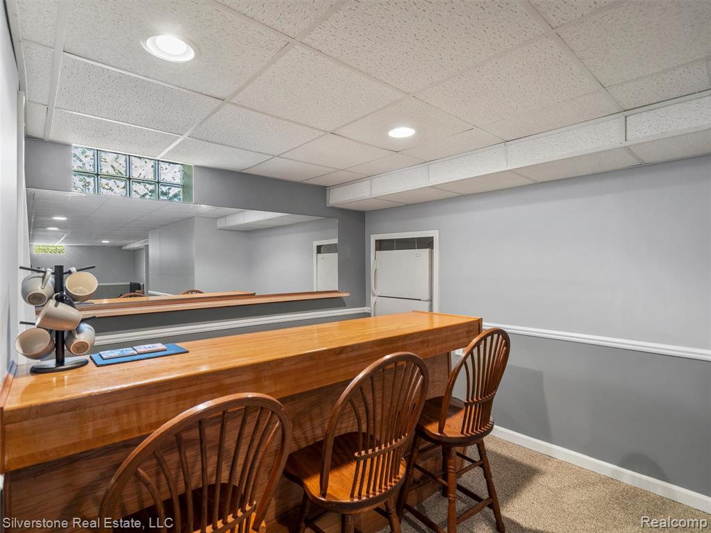 2807 Hartline Drive Rochester Hills, MI 48309 - Photo 24 of 35