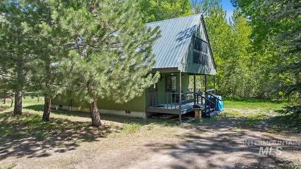 $499,900 | 186 Phillips Creek Lane, Fairfield, ID 83327