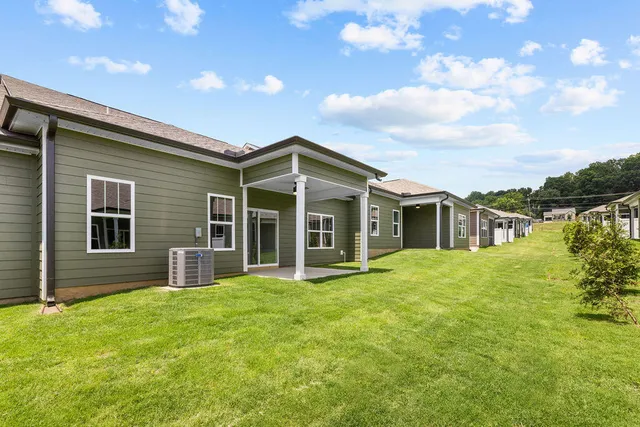 $359,900 | 1563 Whisper Winds Lane, Unit 43, Ooltewah, TN 37363