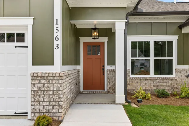 $359,900 | 1563 Whisper Winds Lane, Unit 43, Ooltewah, TN 37363