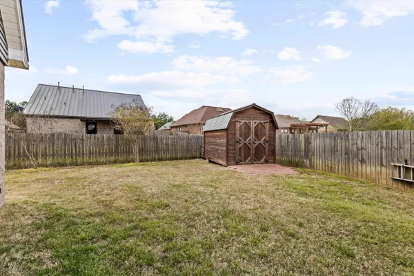 $314,900 | 95 Strawberry Field Cove, Oakland, TN 38060