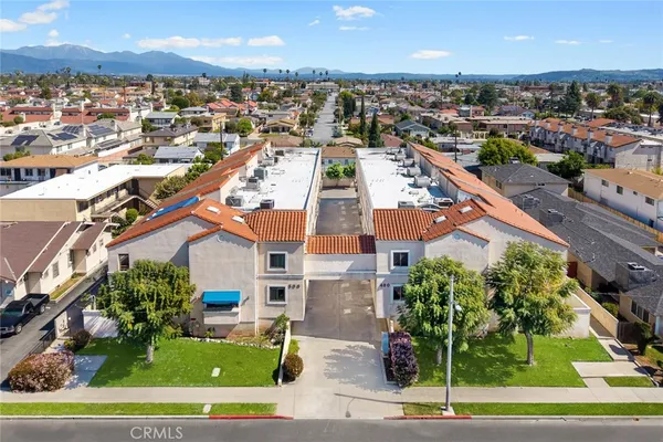 $899,000 | 480 North Moore Avenue, Unit A, Monterey Park, CA 91754