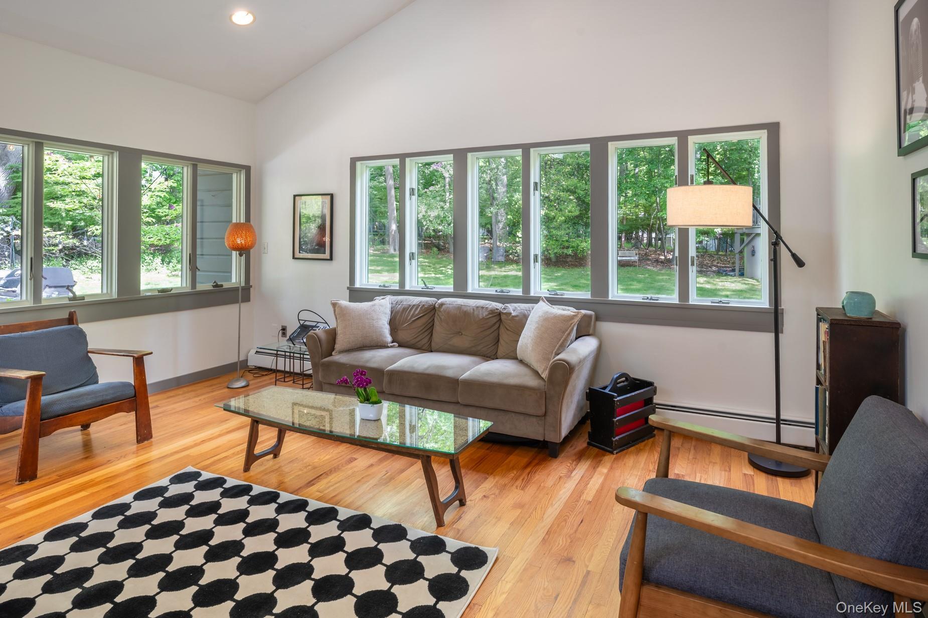 35 Hickory Hill Road Tappan, NY 10983 - Photo 17 of 27