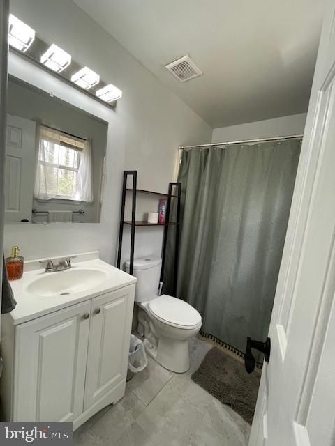 11968 Pine Trail Lusby, MD 20657 - Photo 13 of 24 Full bath in primary bedroom