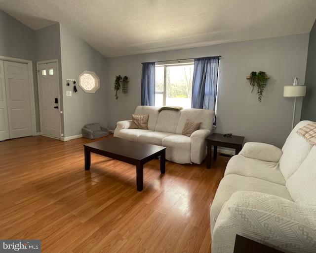 11968 Pine Trail Lusby, MD 20657 - Photo 3 of 24 Open living area