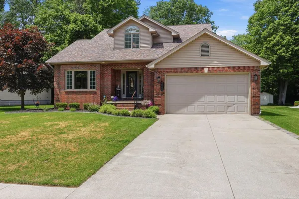 $375,000 | 4055 Stoney Creek Drive, Fort Gratiot, MI 48059