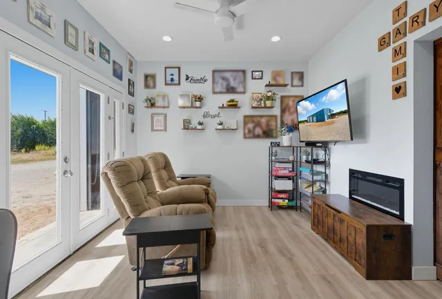 $950,000 | 880 Root Road, Modesto, CA 95357