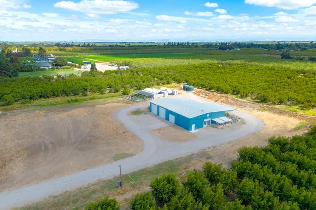 $950,000 | 880 Root Road, Modesto, CA 95357