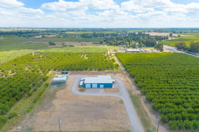 $950,000 | 880 Root Road, Modesto, CA 95357