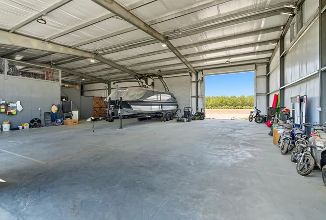 $950,000 | 880 Root Road, Modesto, CA 95357